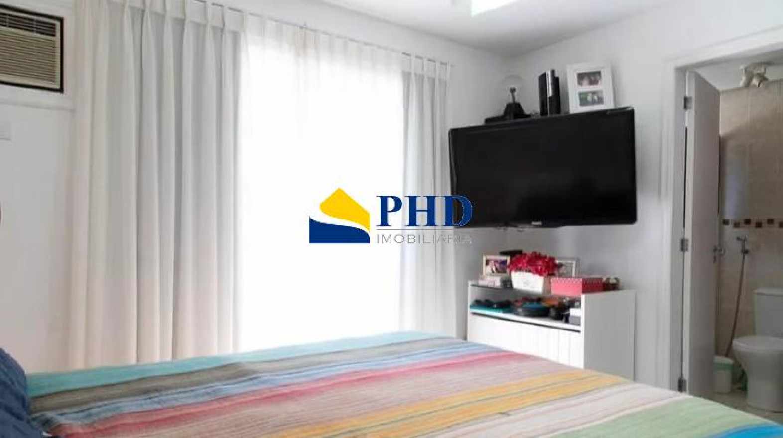 Casa 4 Quartos 180m² 