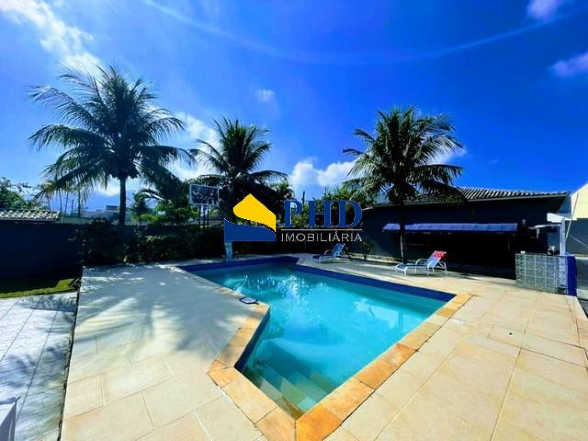 Casa 5 Quartos 330m² 