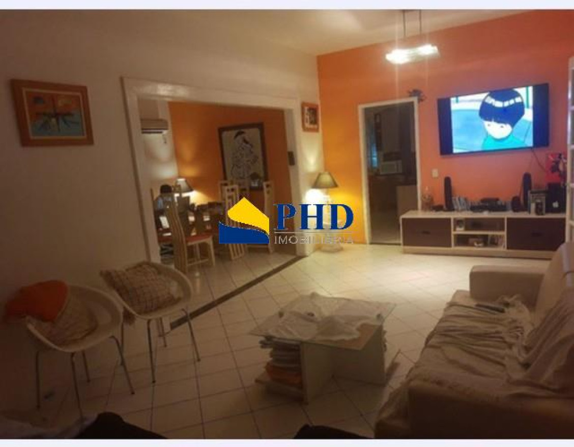 Casa 5 Quartos 330m² 