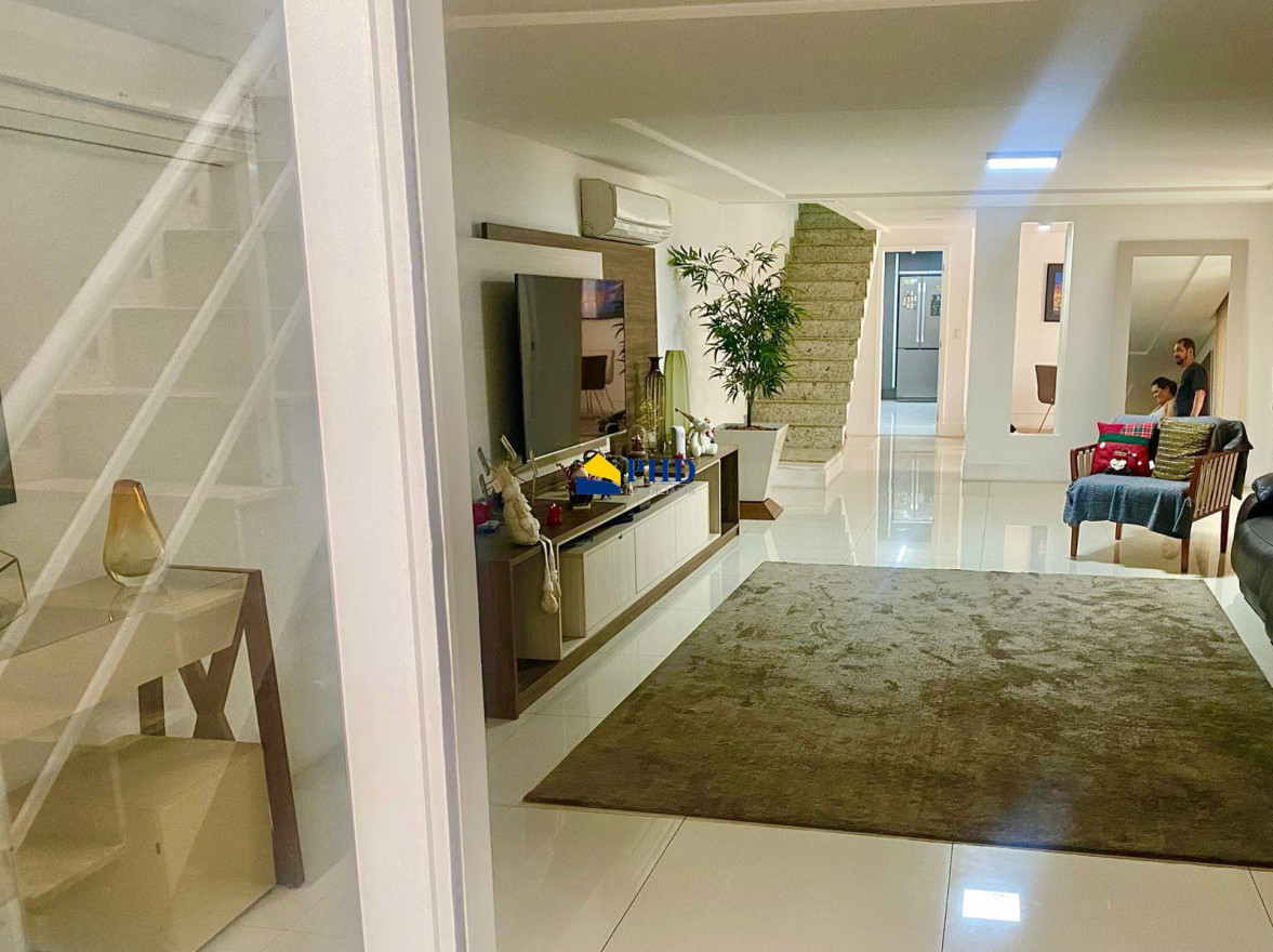 Casa 6 Quartos 500m² 