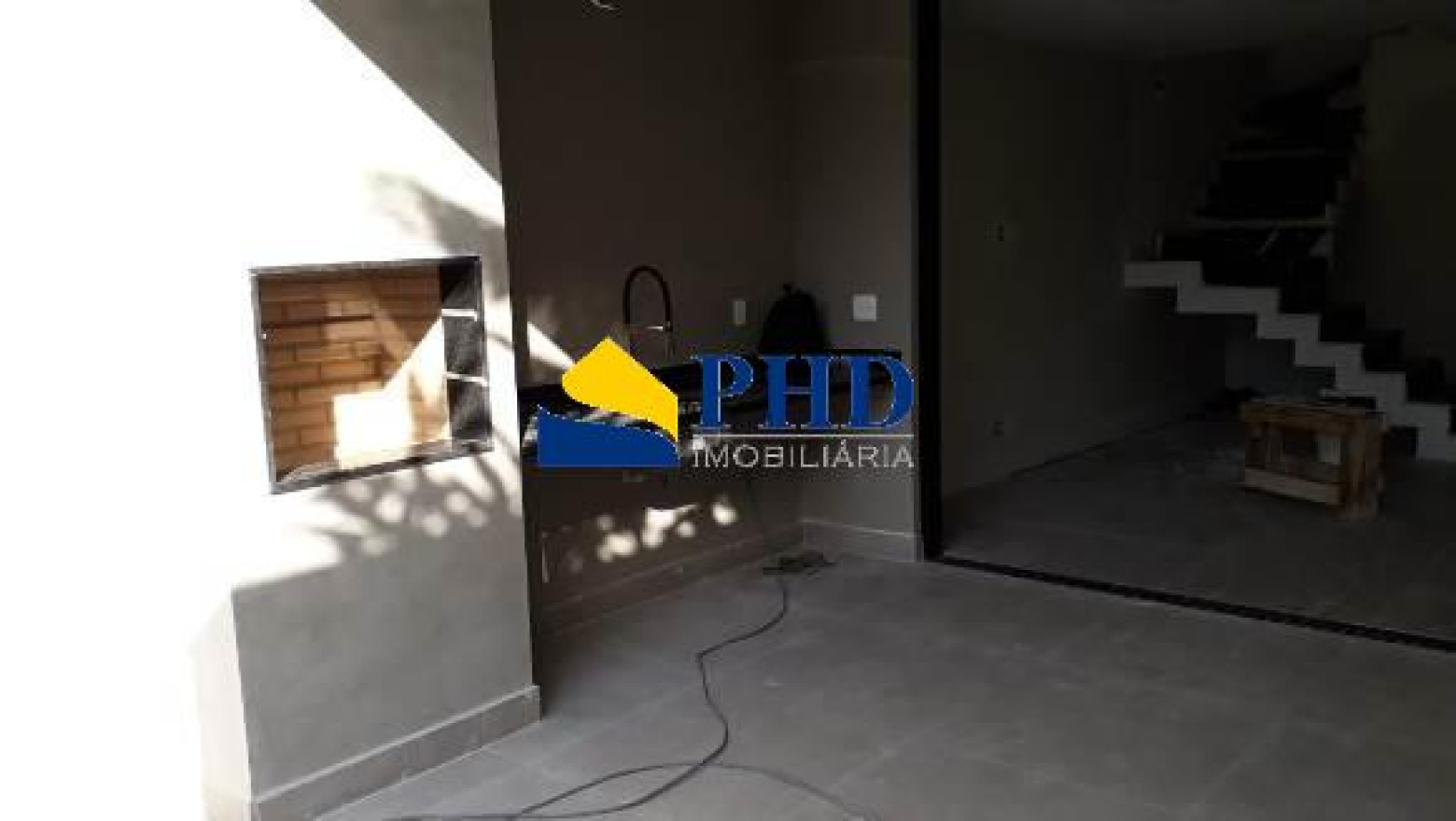 Casa 4 Quartos 320m² 