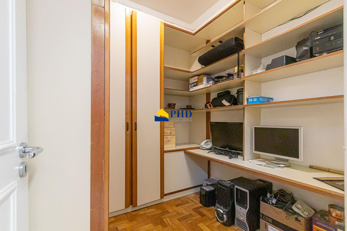 APARTAMENTO 4 Quartos 525m² 