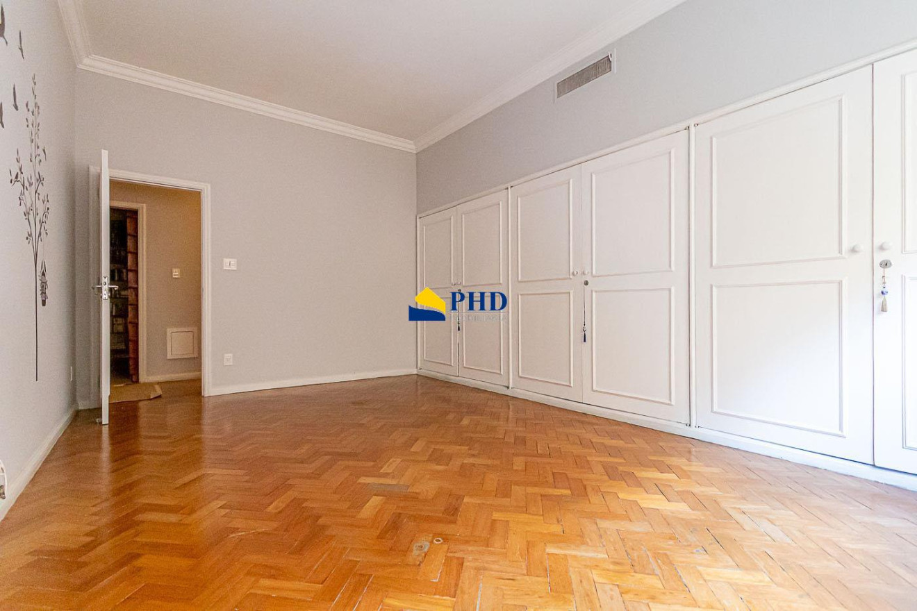 APARTAMENTO 4 Quartos 525m² 