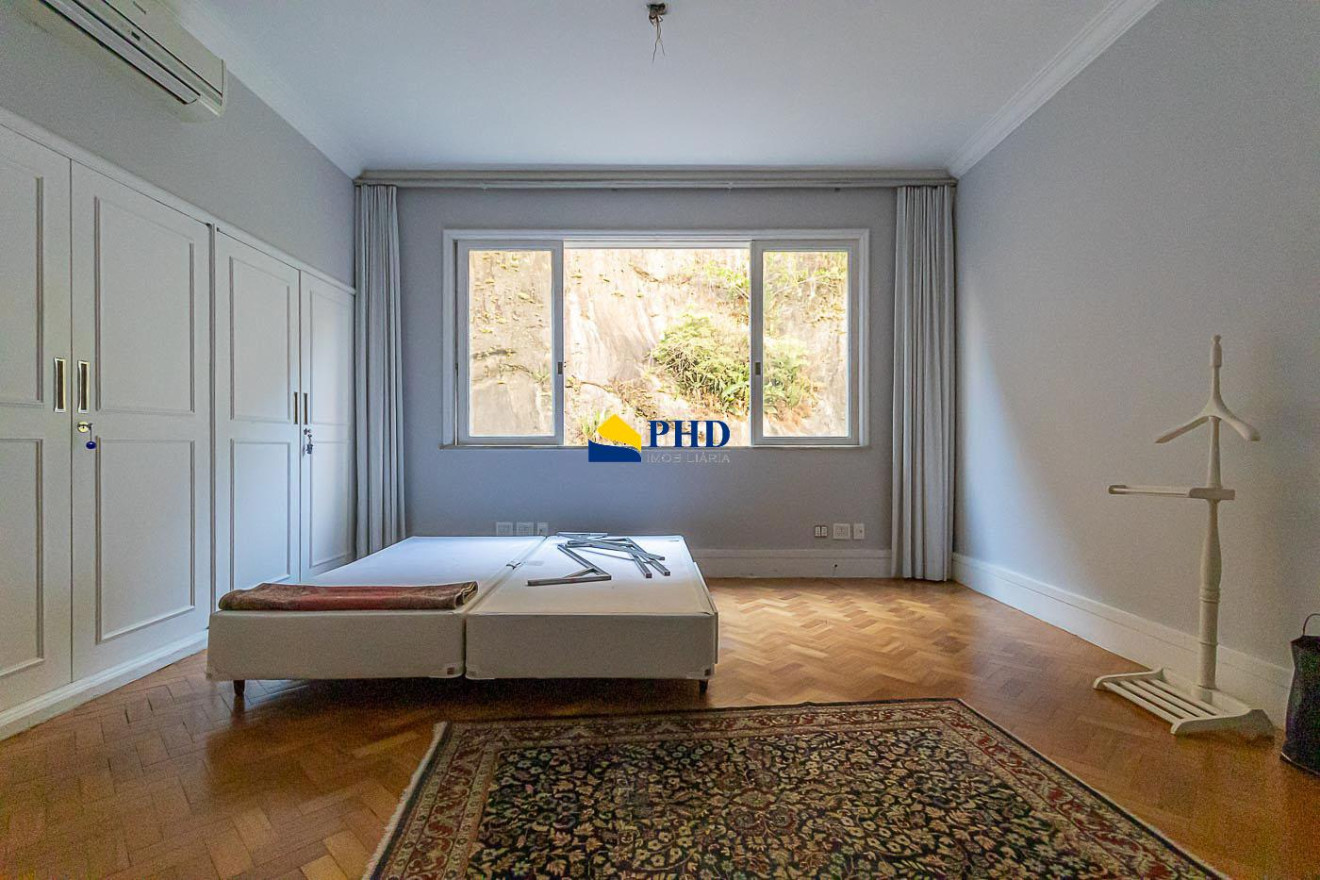 APARTAMENTO 4 Quartos 525m² 