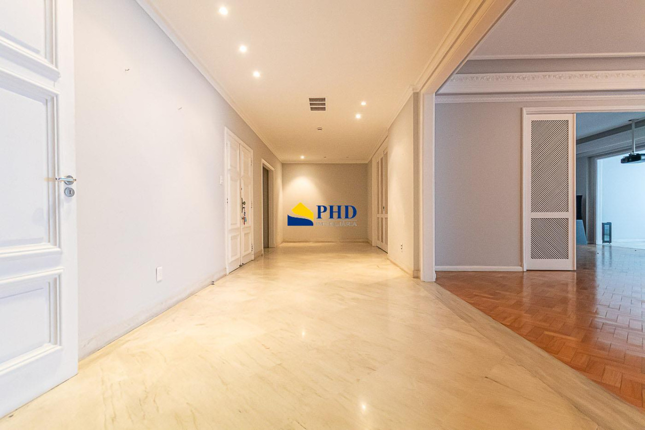 APARTAMENTO 4 Quartos 525m² 