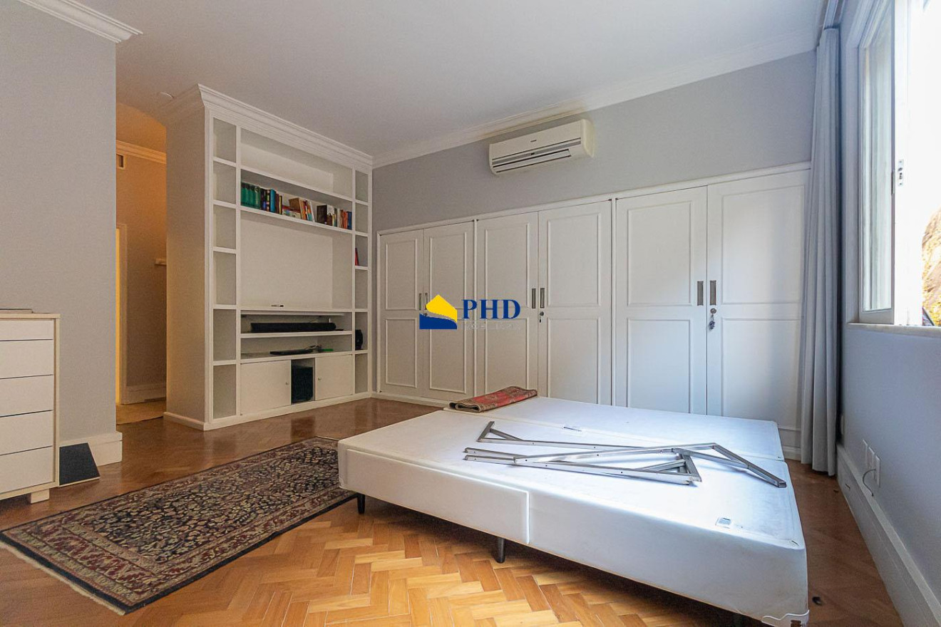 APARTAMENTO 4 Quartos 525m² 