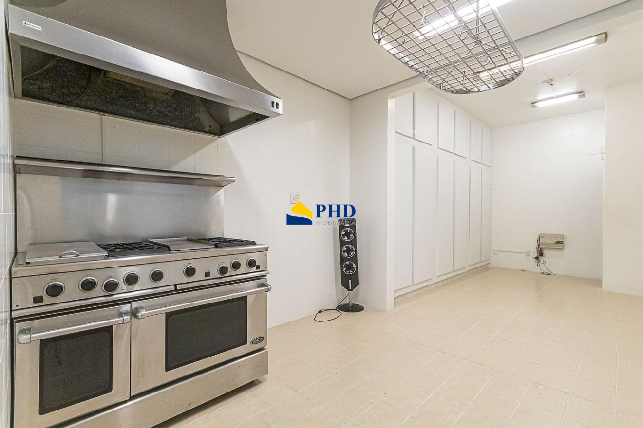 APARTAMENTO 4 Quartos 525m² 