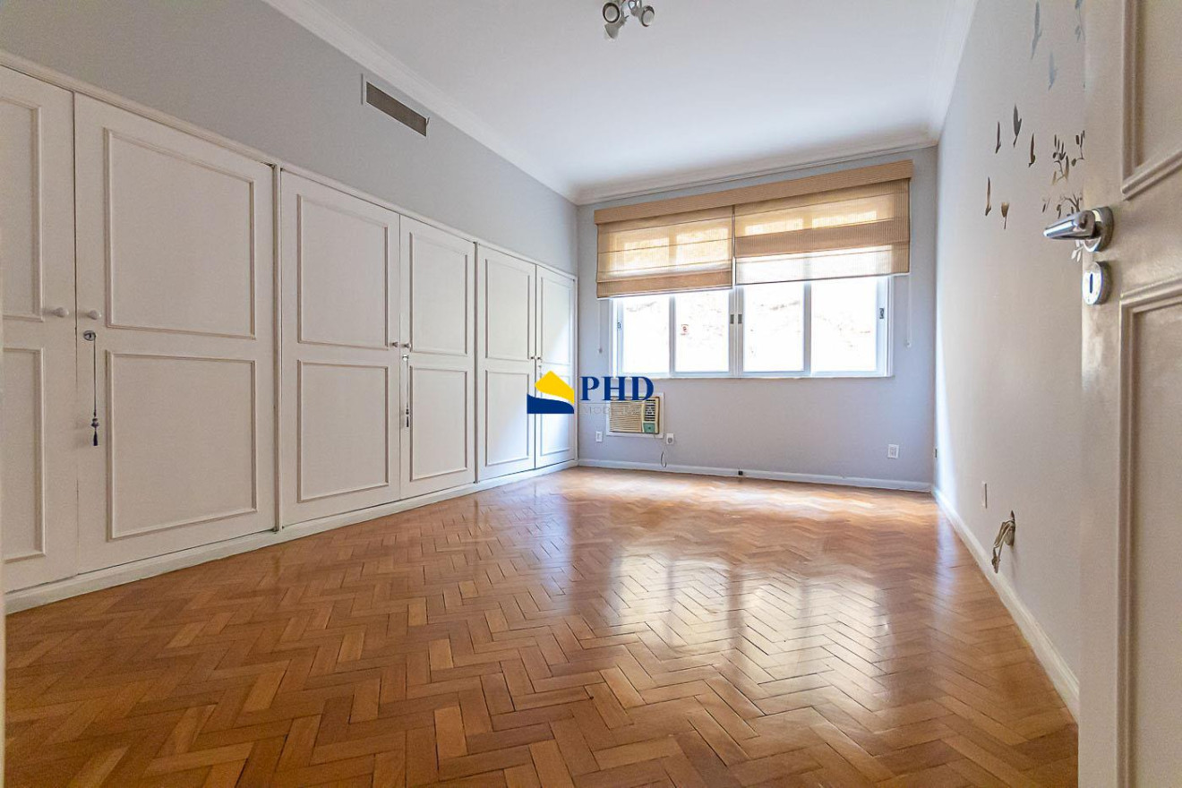 APARTAMENTO 4 Quartos 525m² 