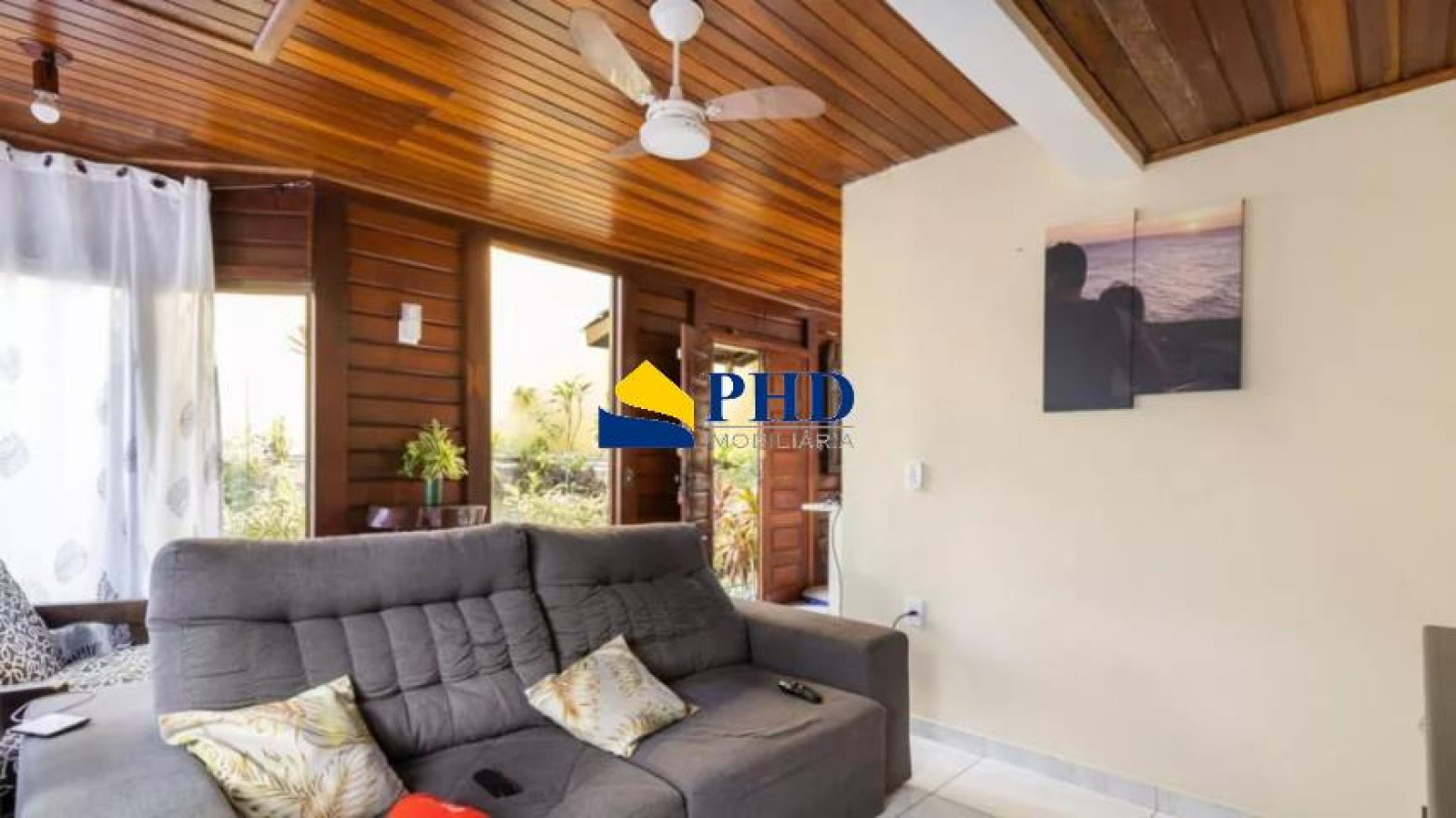 Casa 4 Quartos 130m² 