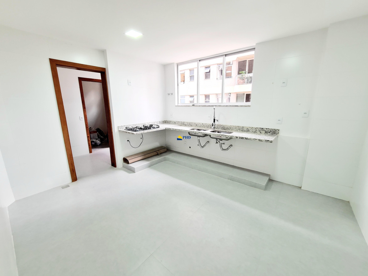 Apartamento 4 Quartos 185m² 