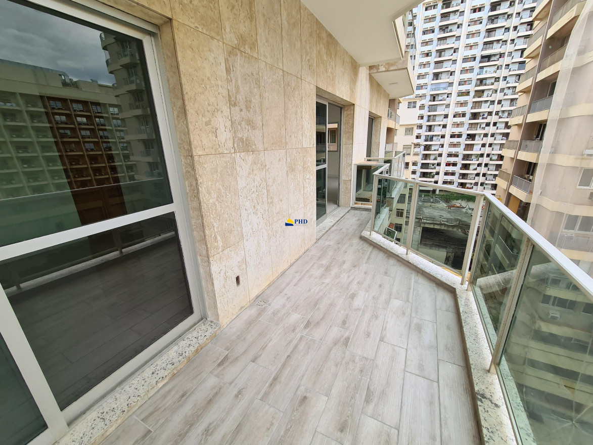 Apartamento 4 Quartos 185m² 