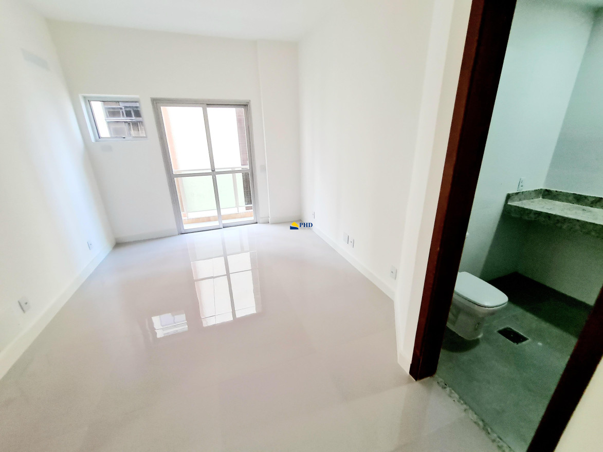 Apartamento 4 Quartos 185m² 