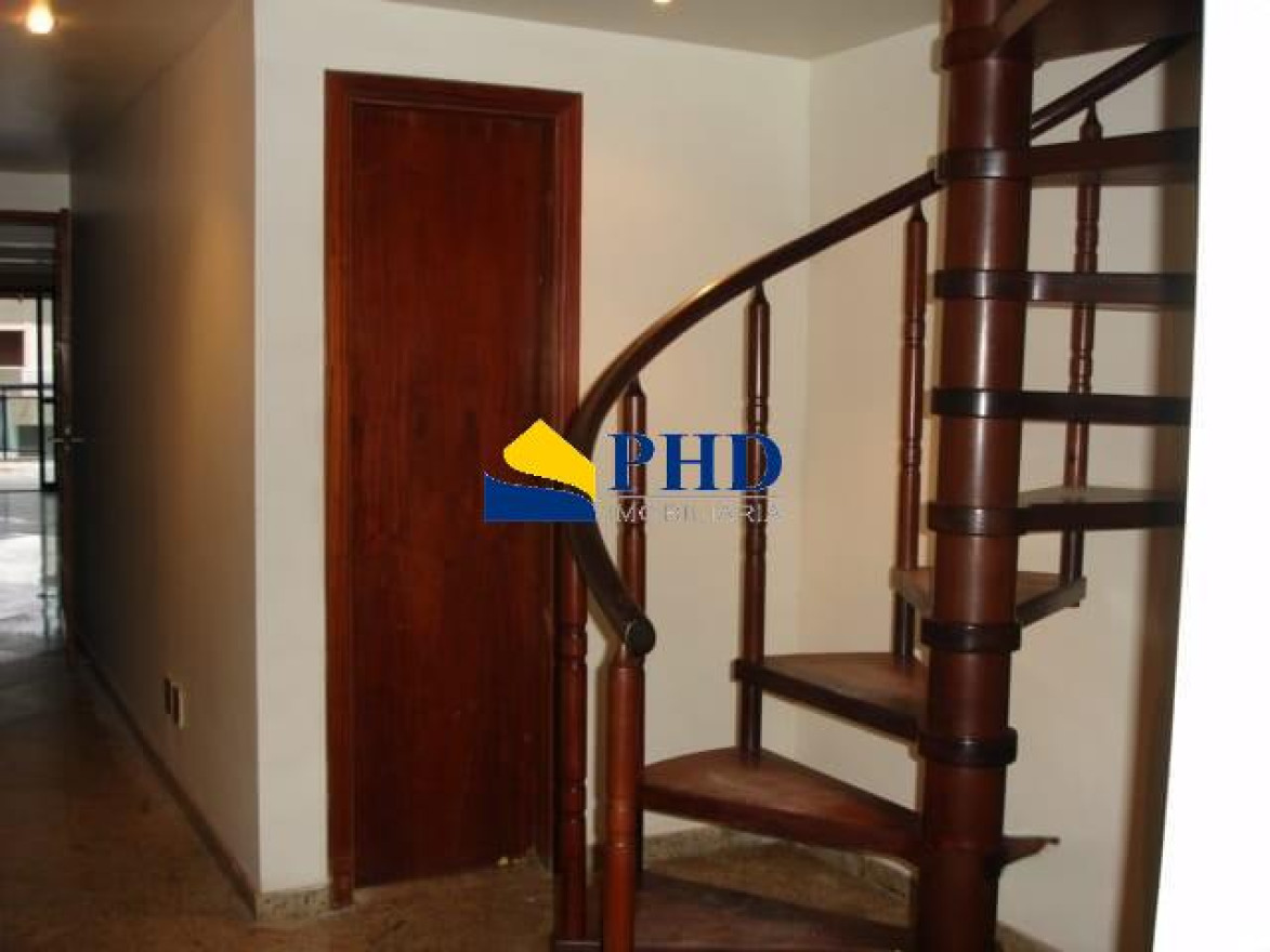 Cobertura Duplex 4 Quartos 330m² 