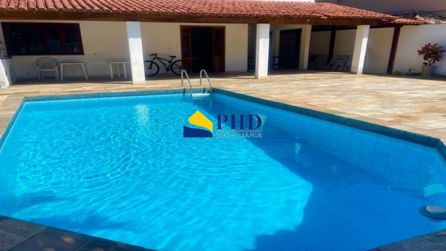 Casa 5 Quartos 454m² 