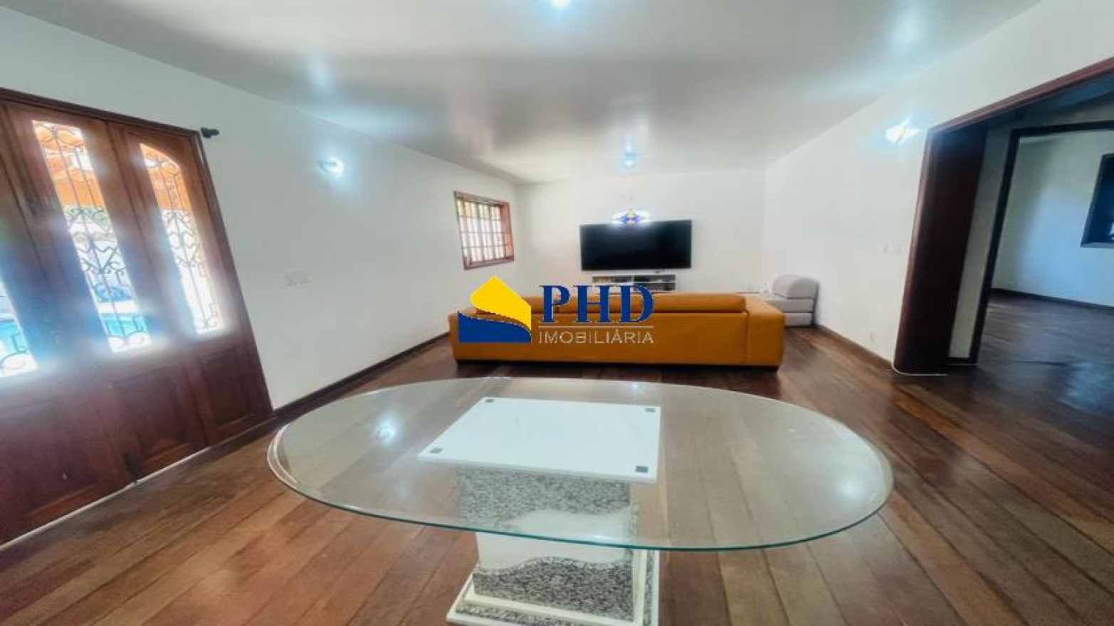 Casa 5 Quartos 454m² 
