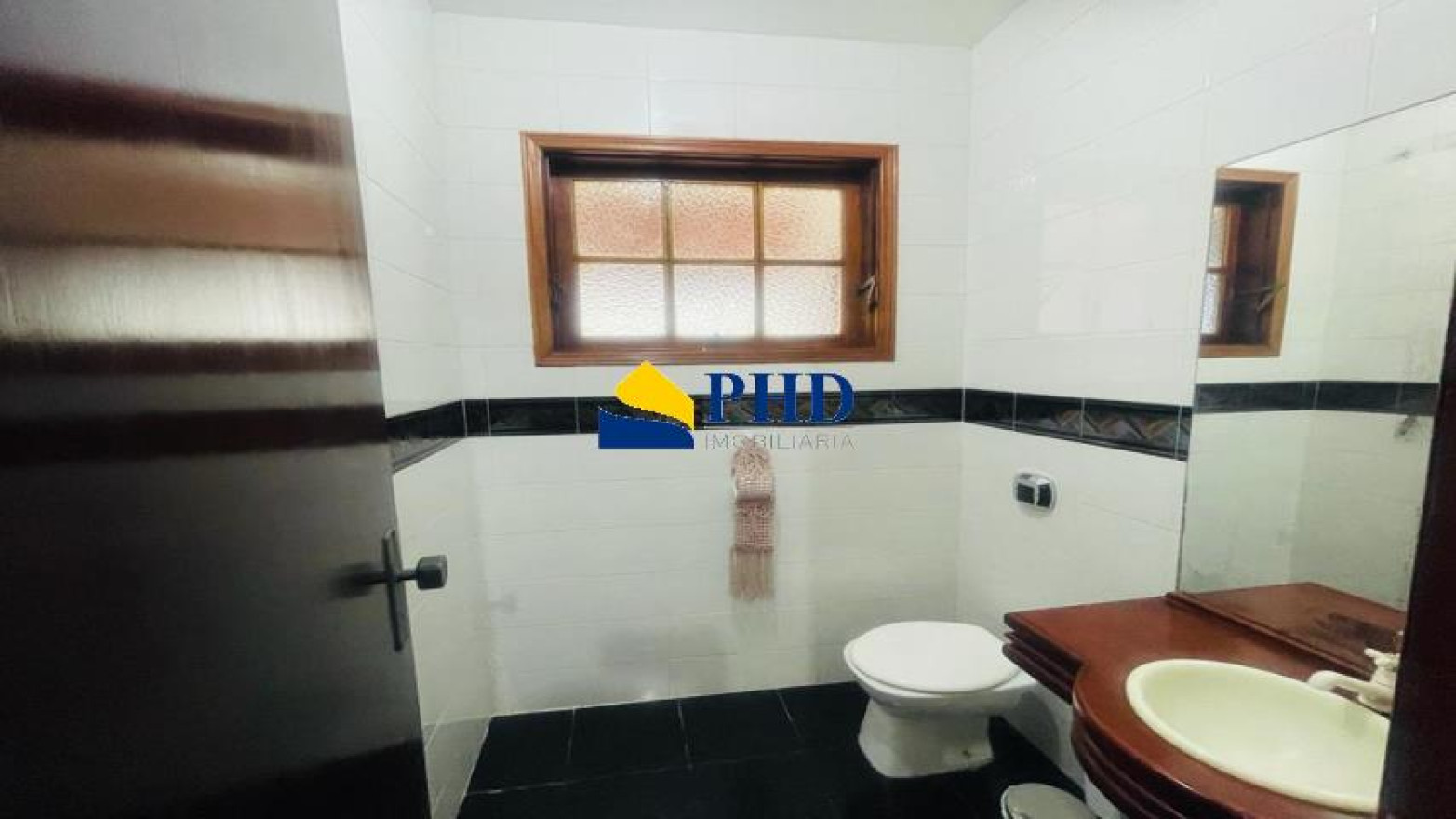 Casa 5 Quartos 454m² 