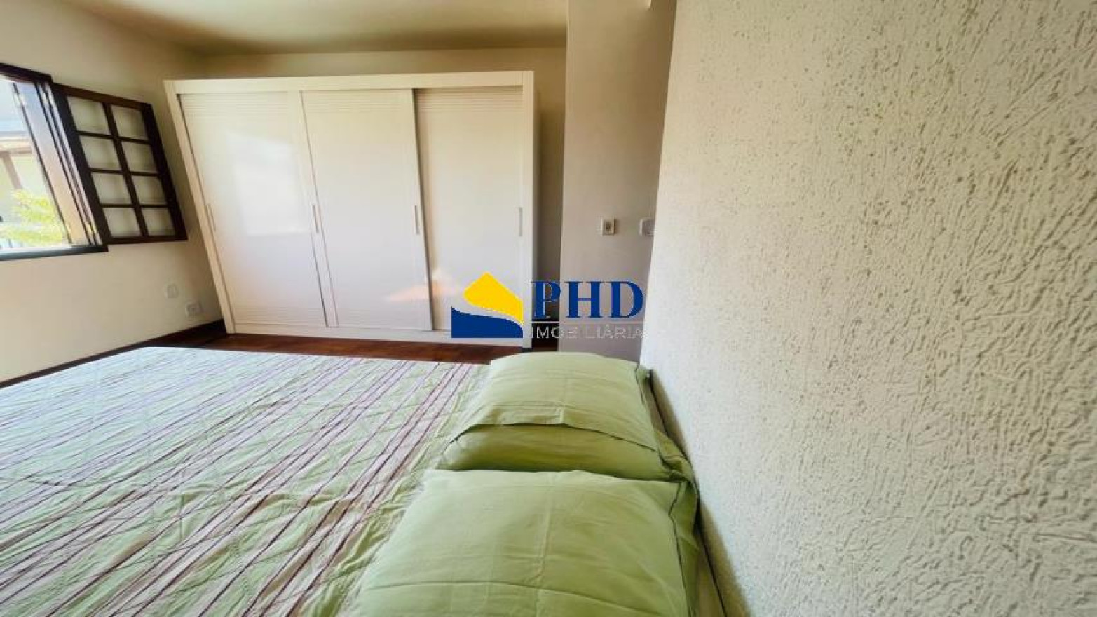 Casa 5 Quartos 454m² 