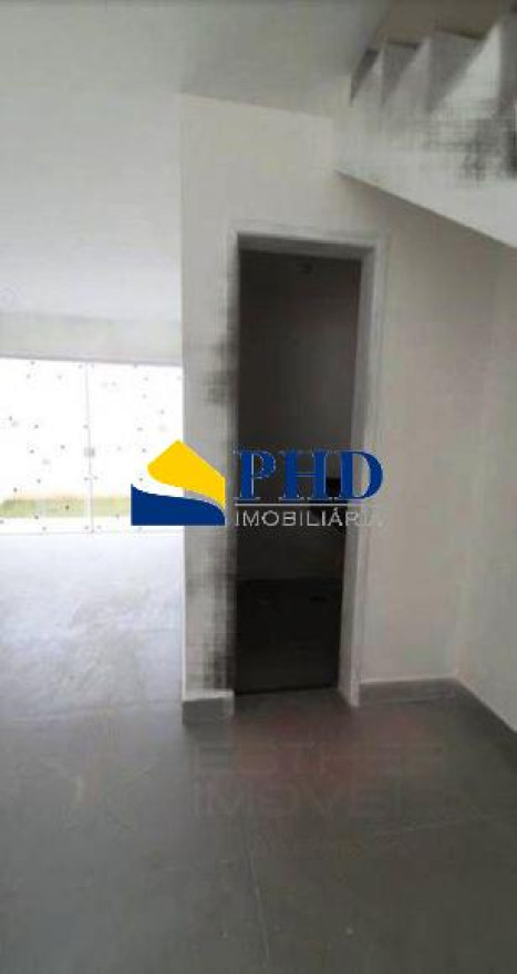 Casa 2 Quartos 80m² 