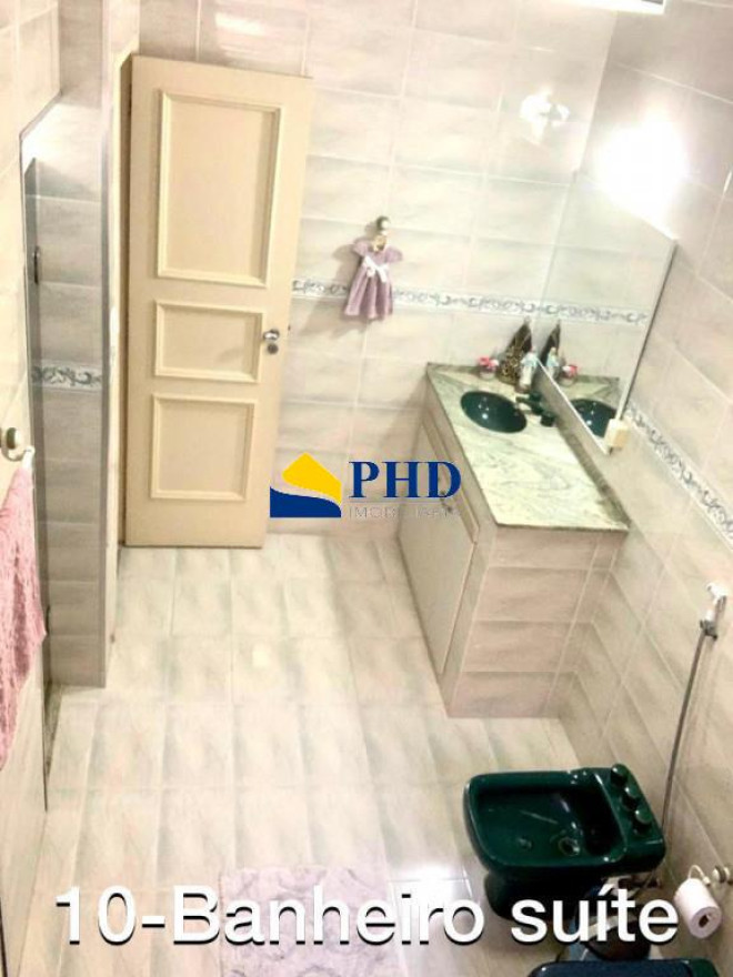 Apartamento 4 Quartos 191m² 