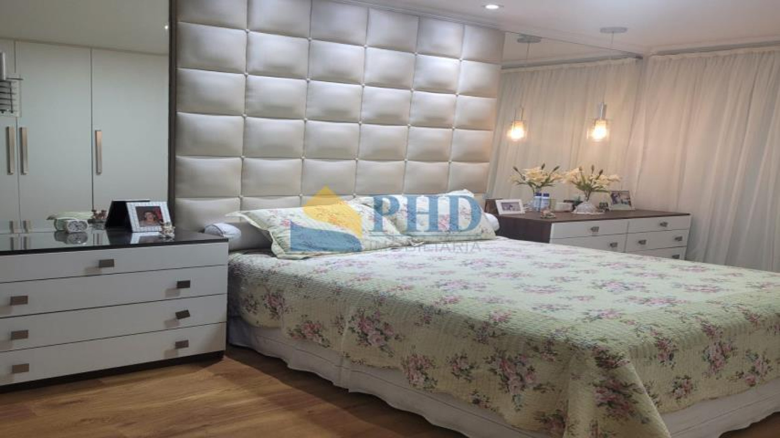 Apartamento 4 Quartos 217m² 