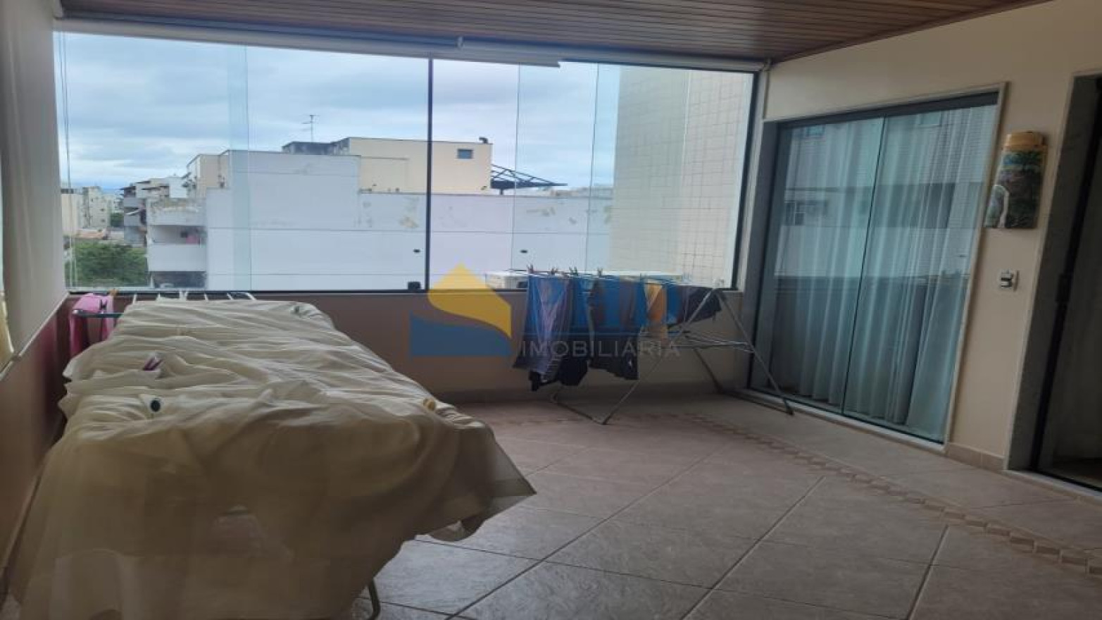Apartamento 4 Quartos 217m² 