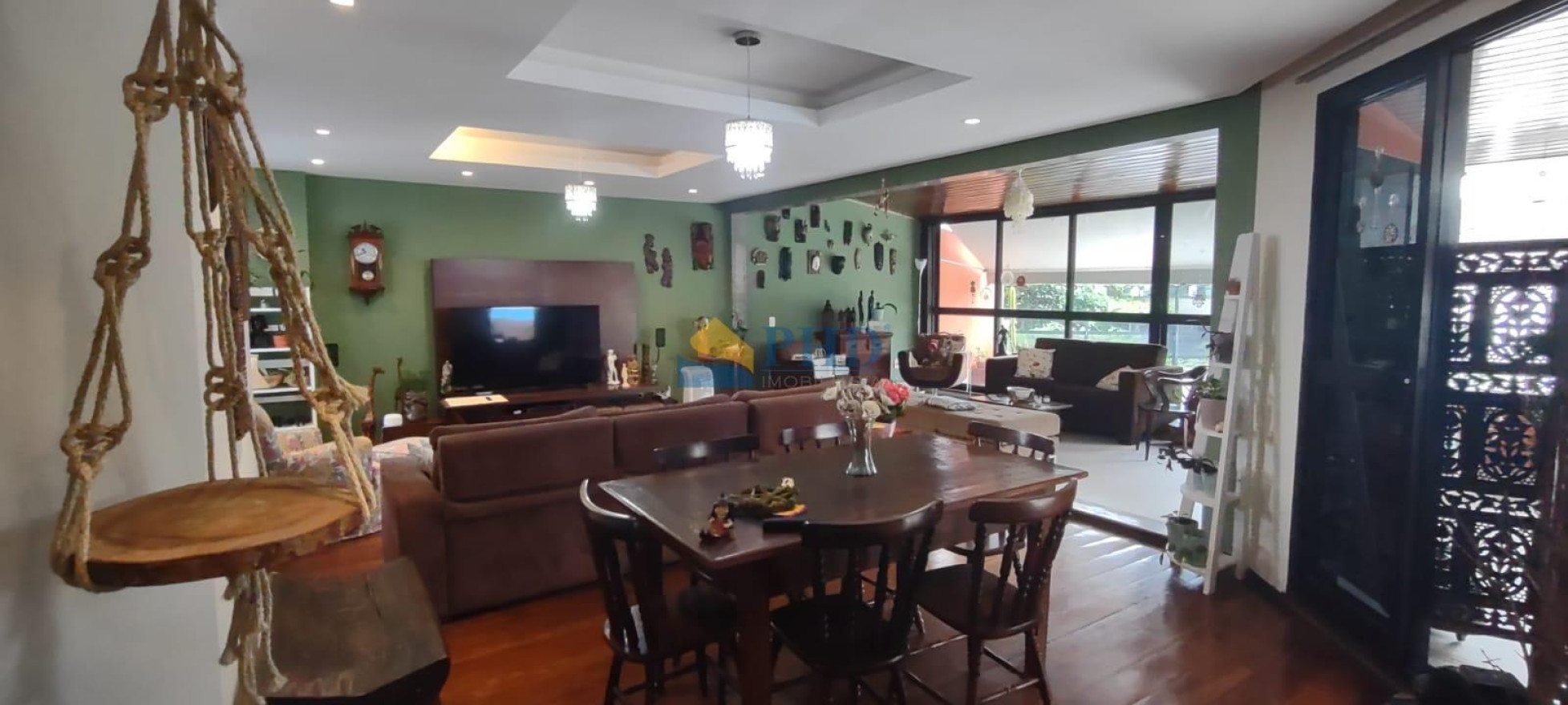 Cobertura 3 Quartos 370m² 