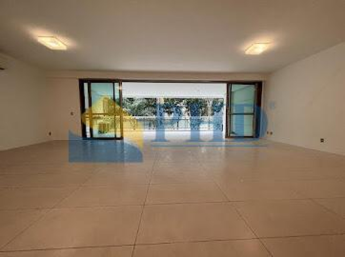 Apartamento 4 Quartos 275m² 