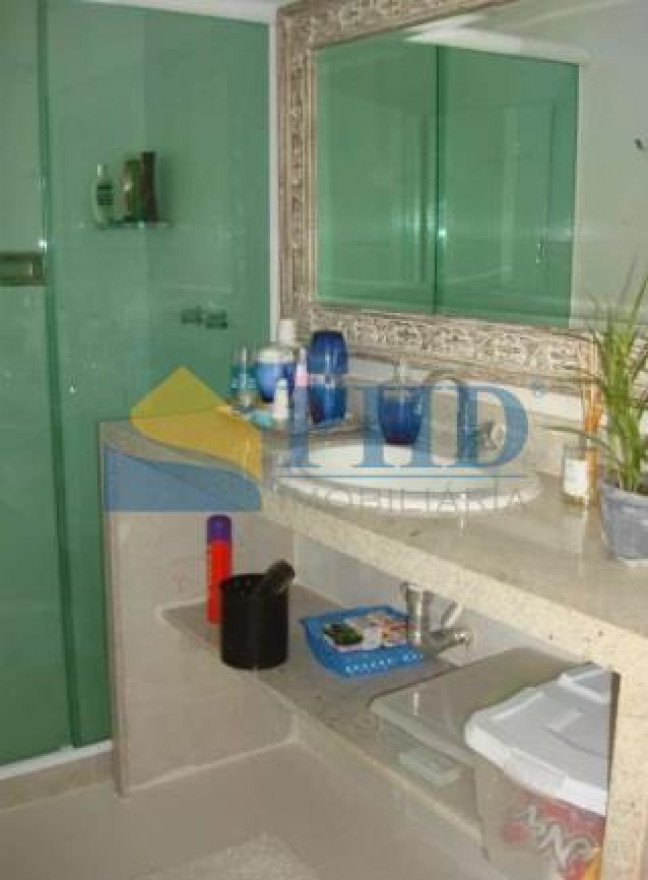 CASA 4 Quartos 390m² 