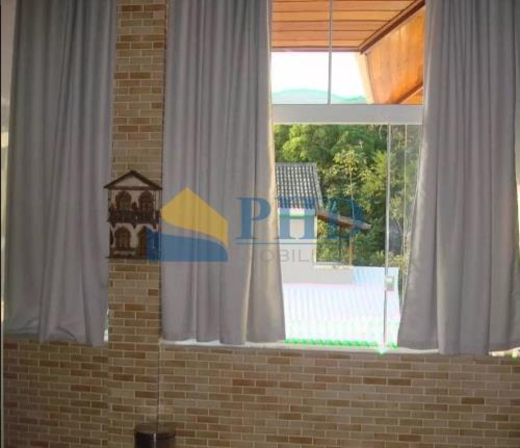 CASA 4 Quartos 390m² 