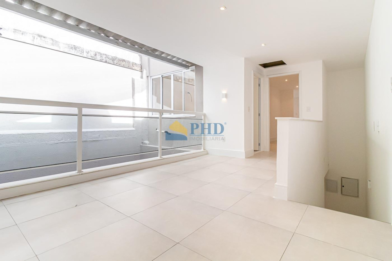Casa 4 Quartos 234m² 