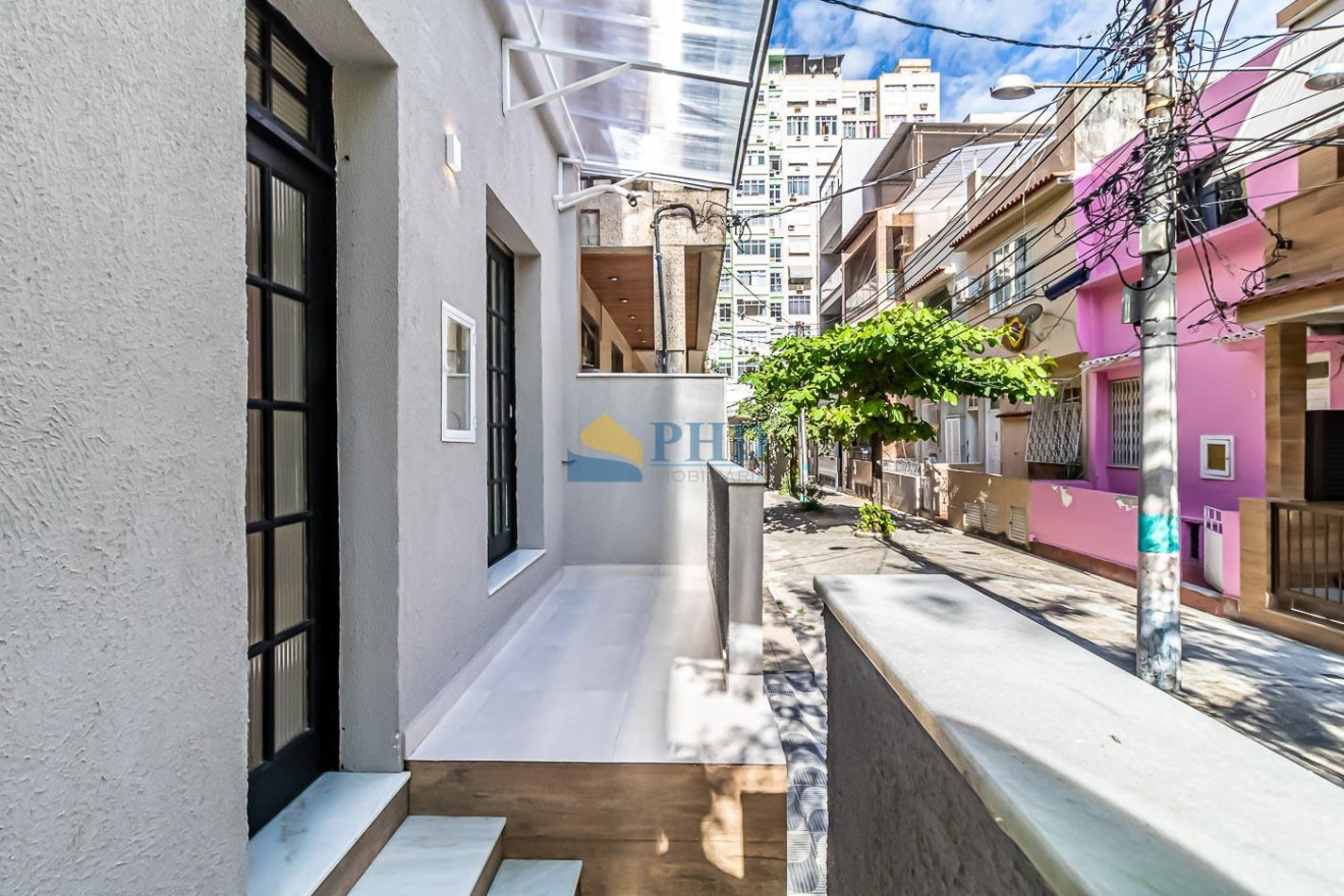 Casa 4 Quartos 234m² 