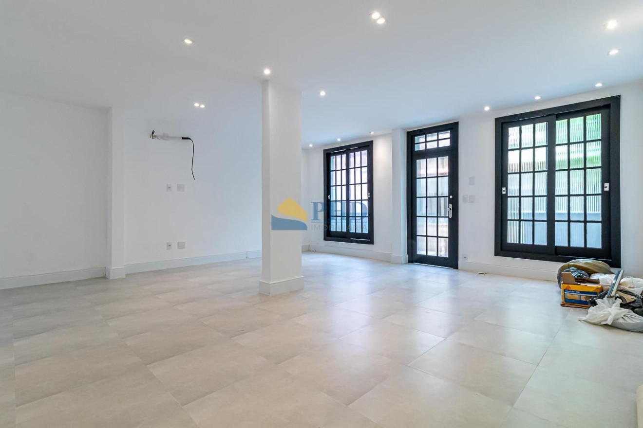 Casa 4 Quartos 234m² 