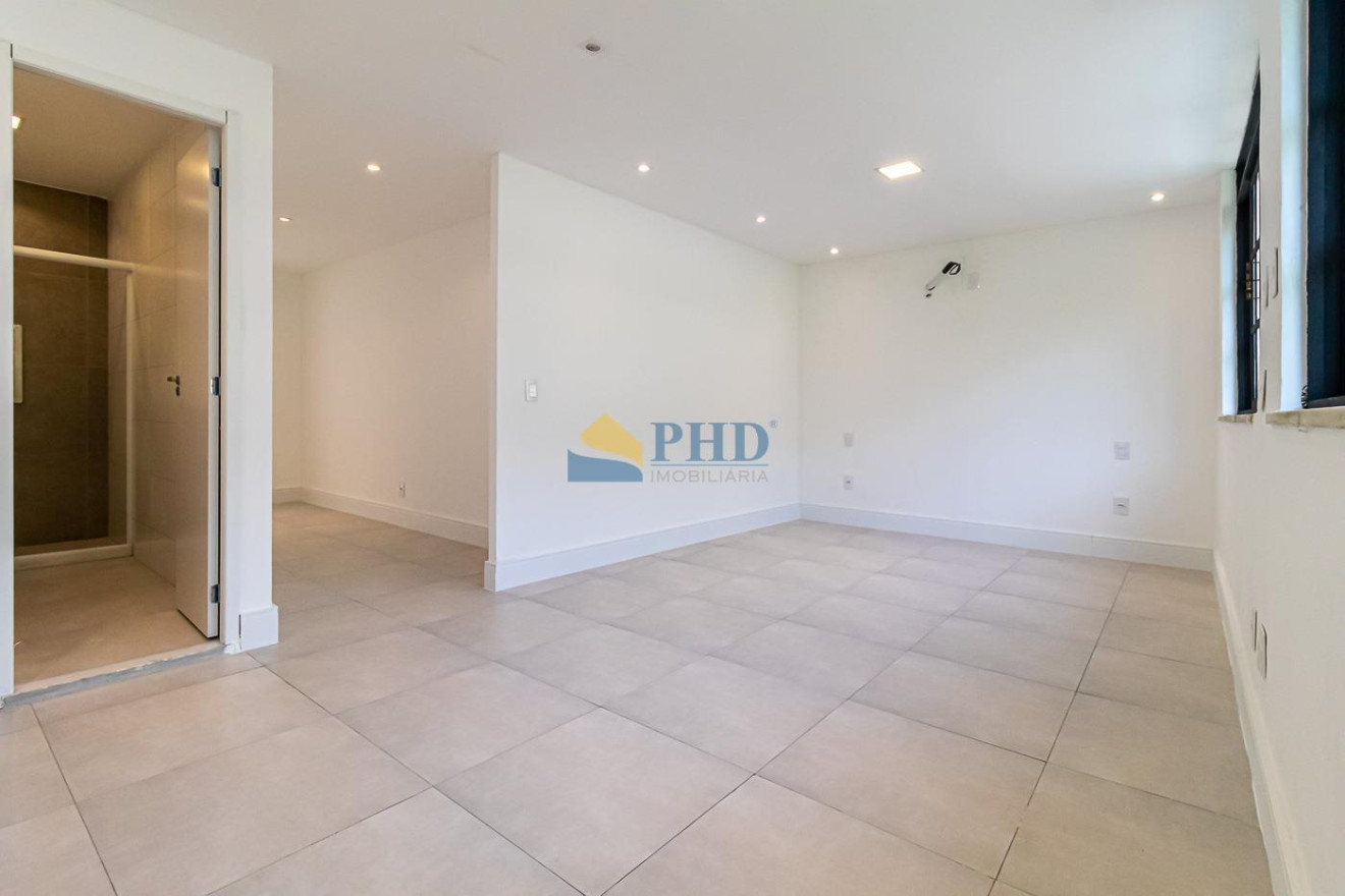 Casa 4 Quartos 234m² 