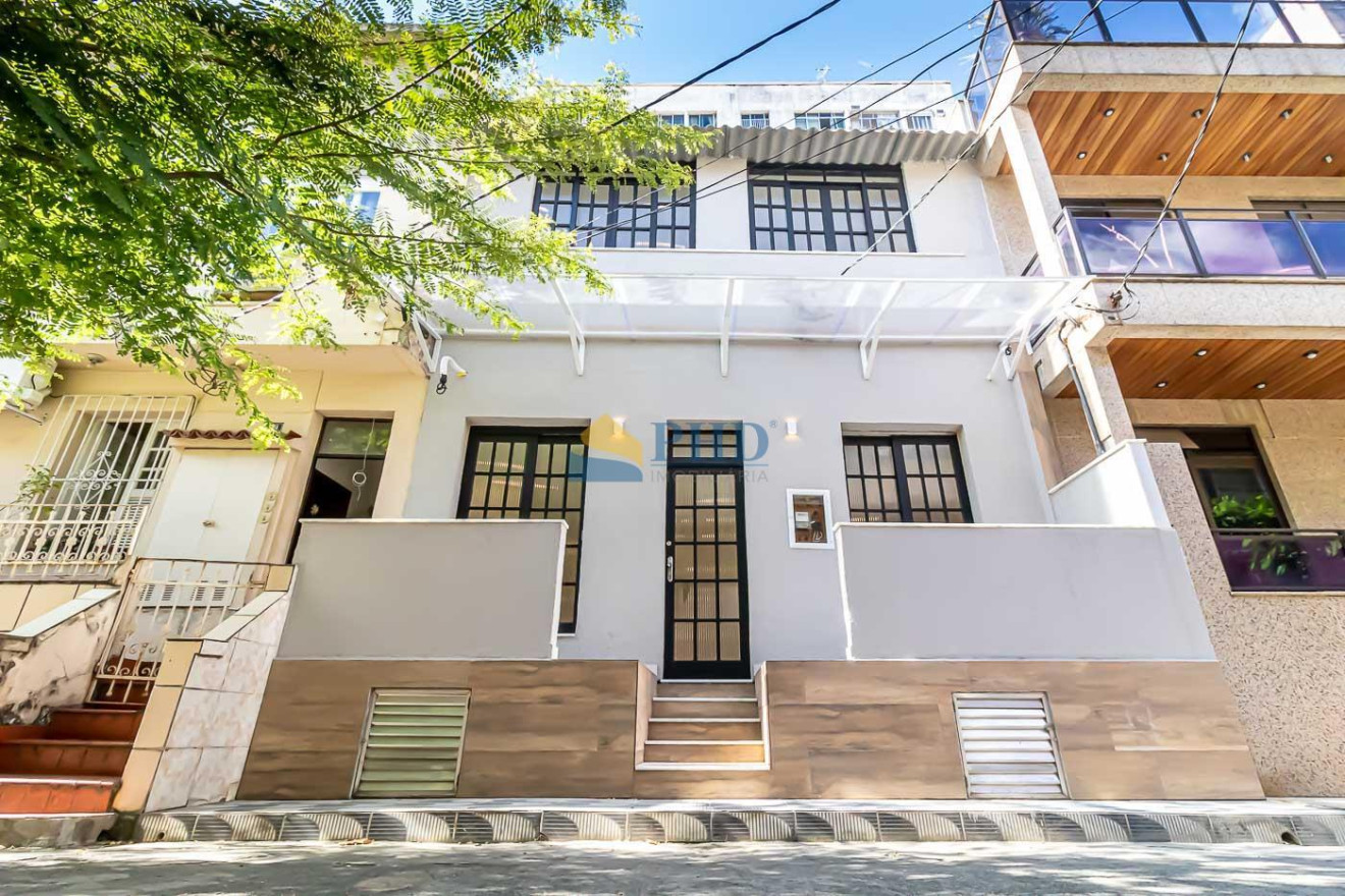 Casa 4 Quartos 234m² 
