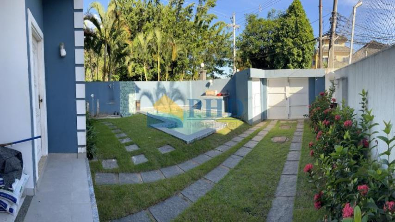 Casa 4 Quartos 200m² 