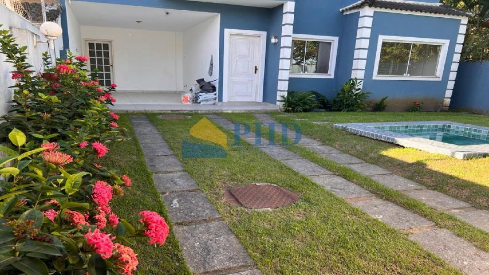 Casa 4 Quartos 200m² 
