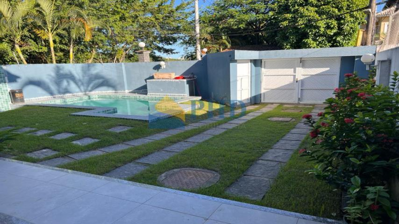 Casa 4 Quartos 200m² 