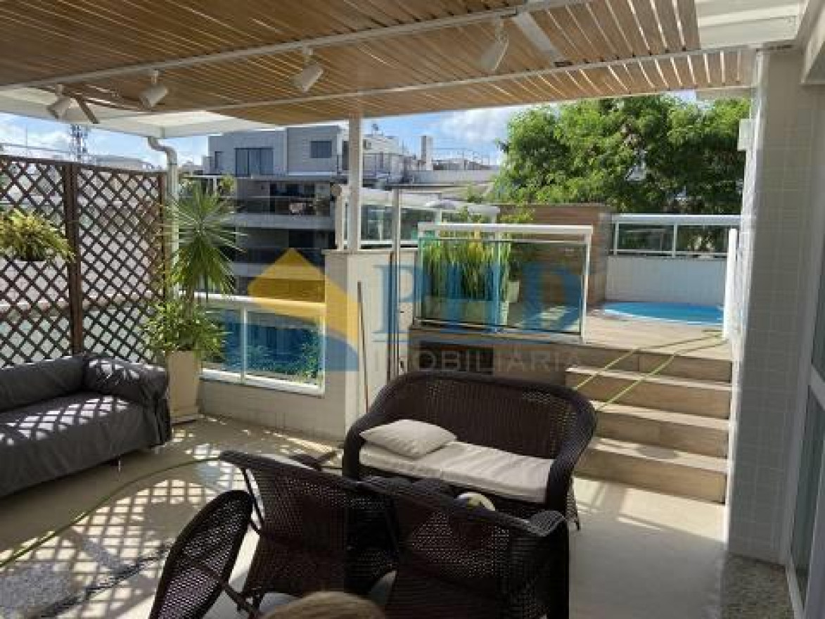 Cobertura 3 Quartos 217m² 