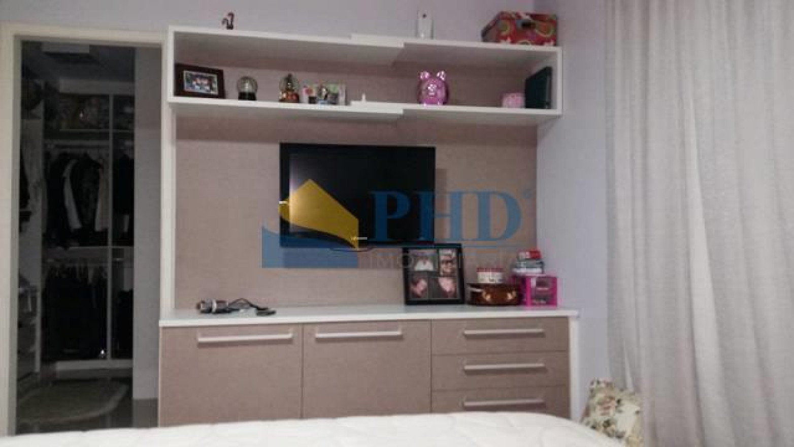 Casa 4 Quartos 270m² 
