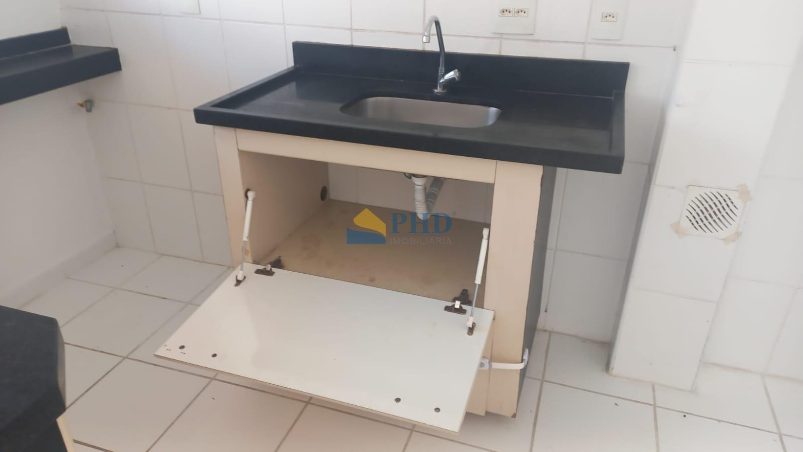 Casa 3 Quartos 84m² 