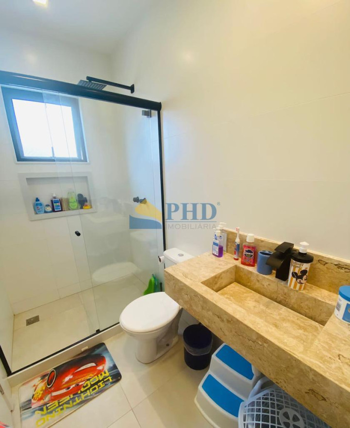 Casa 5 Quartos 300m² 