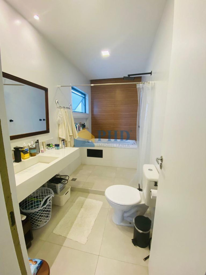 Casa 5 Quartos 300m² 