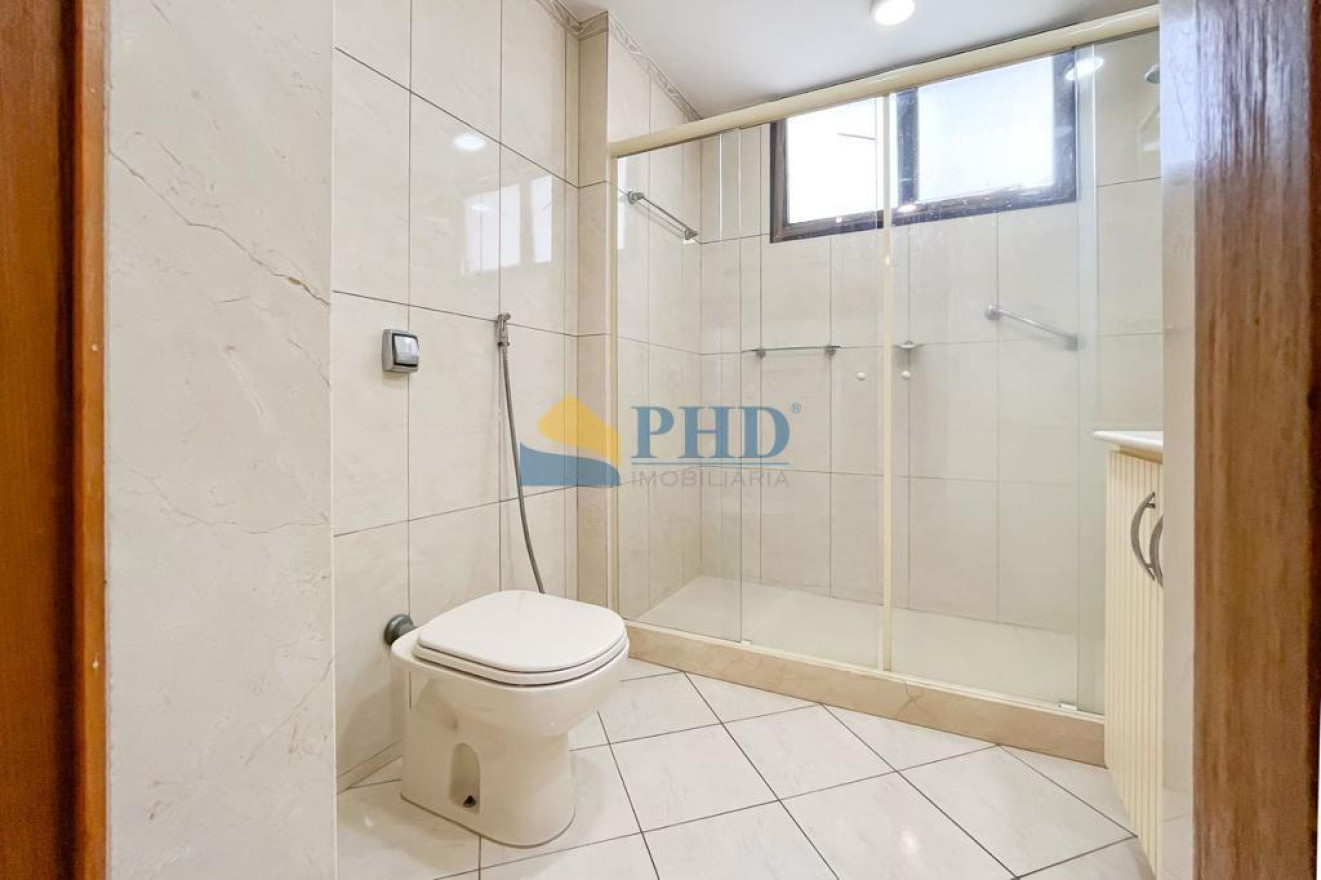 Apartamento 4 Quartos 200m² 