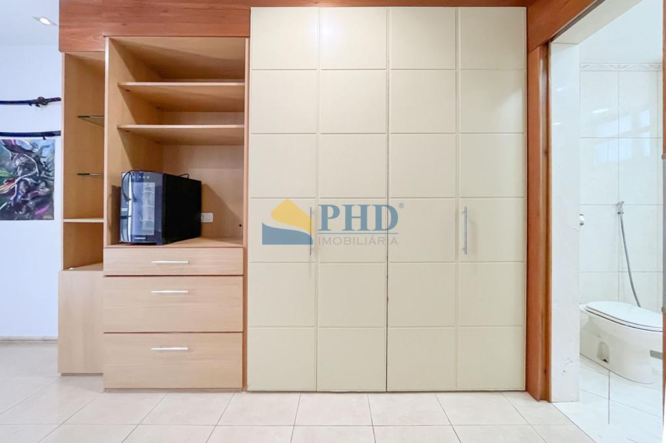 Apartamento 4 Quartos 200m² 