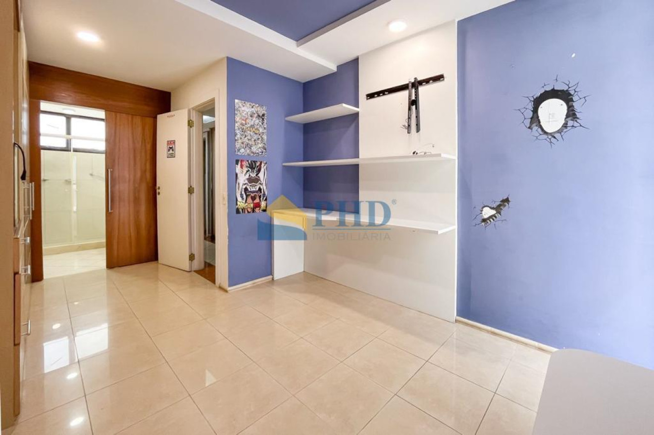 Apartamento 4 Quartos 200m² 