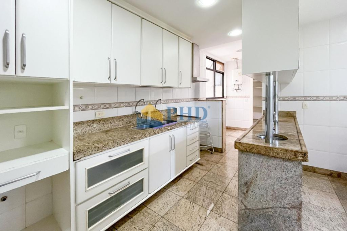 Apartamento 4 Quartos 200m² 