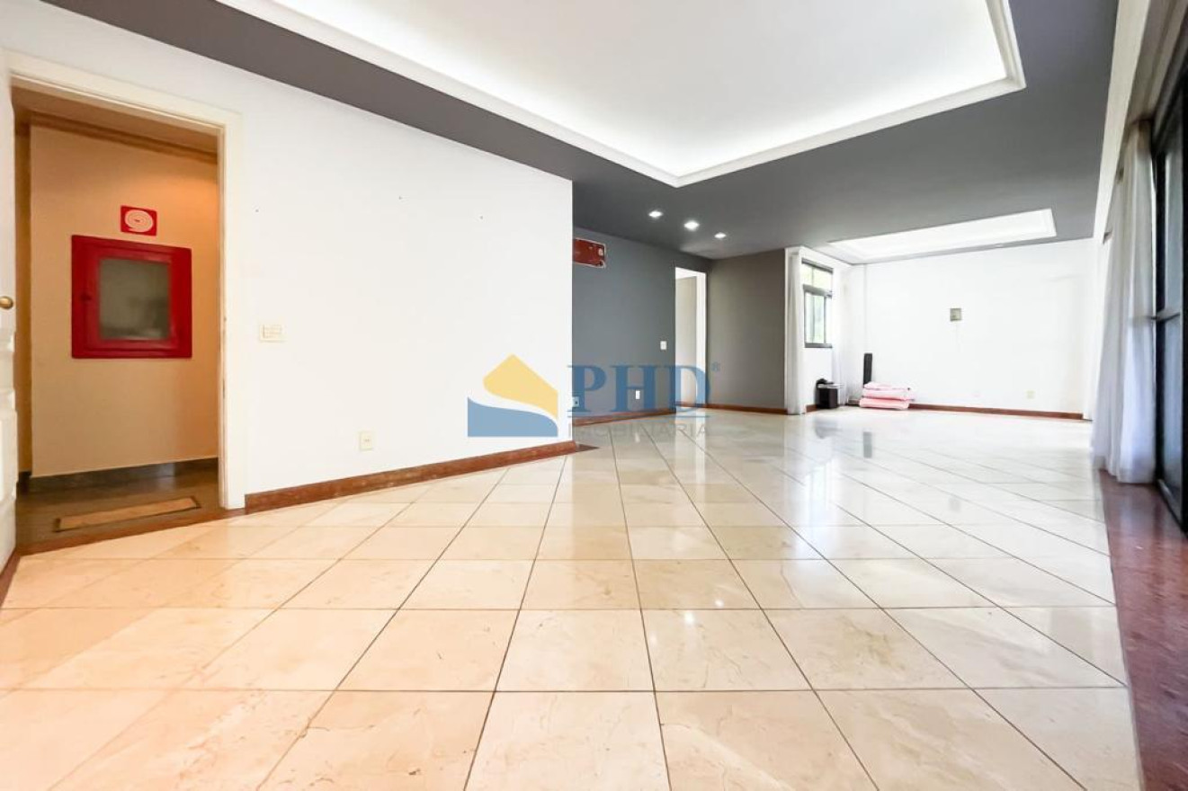 Apartamento 4 Quartos 200m² 
