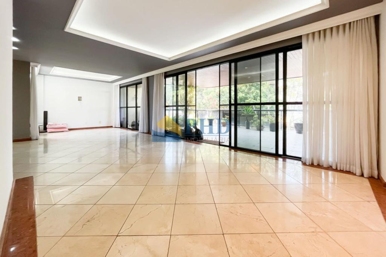 Apartamento 4 Quartos 200m² 