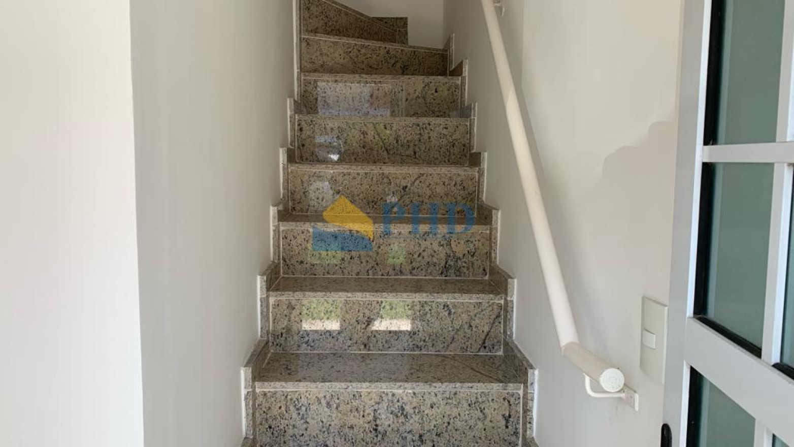 Casa 3 Quartos 84m² 