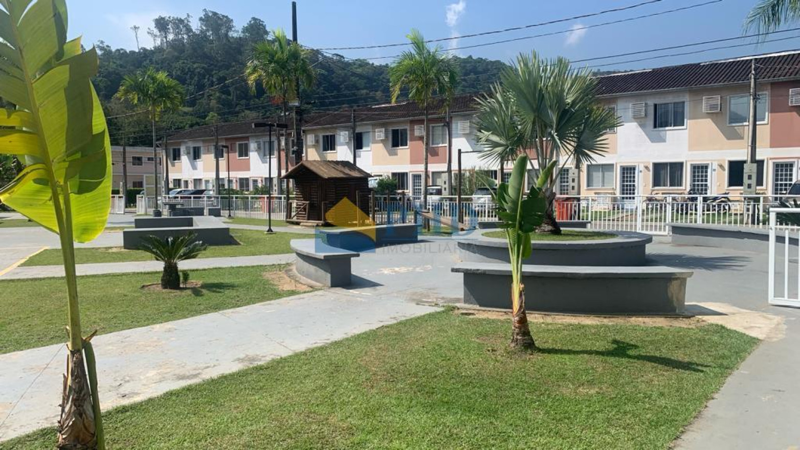 Casa 3 Quartos 84m² 
